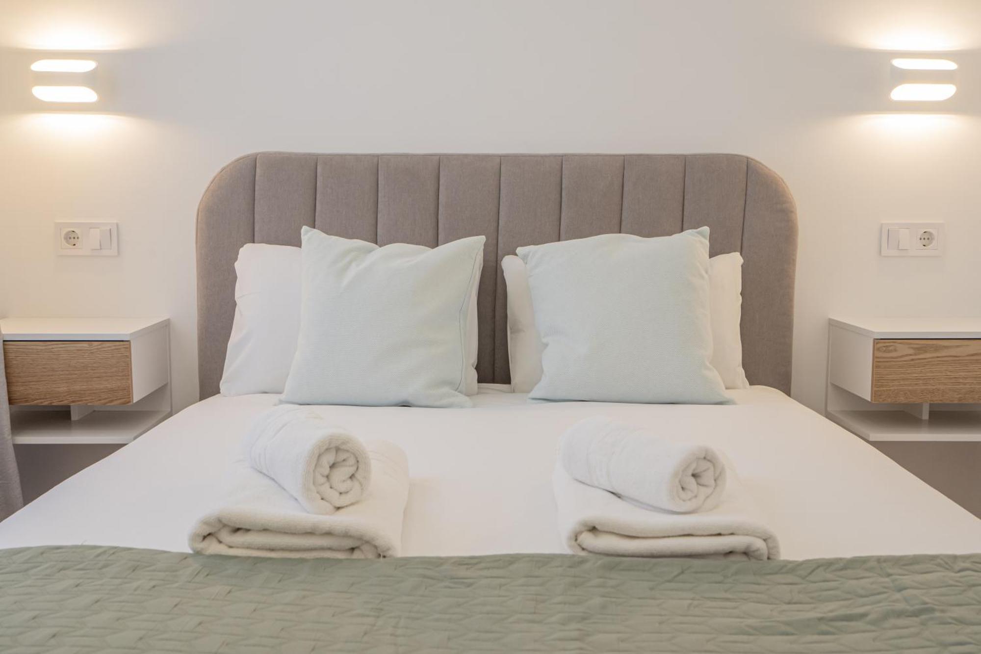 Stay U-Nique Apartments Alferez مالقة المظهر الخارجي الصورة