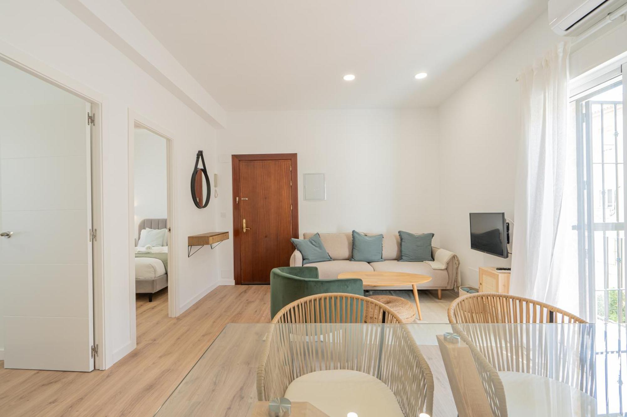 Stay U-Nique Apartments Alferez مالقة المظهر الخارجي الصورة