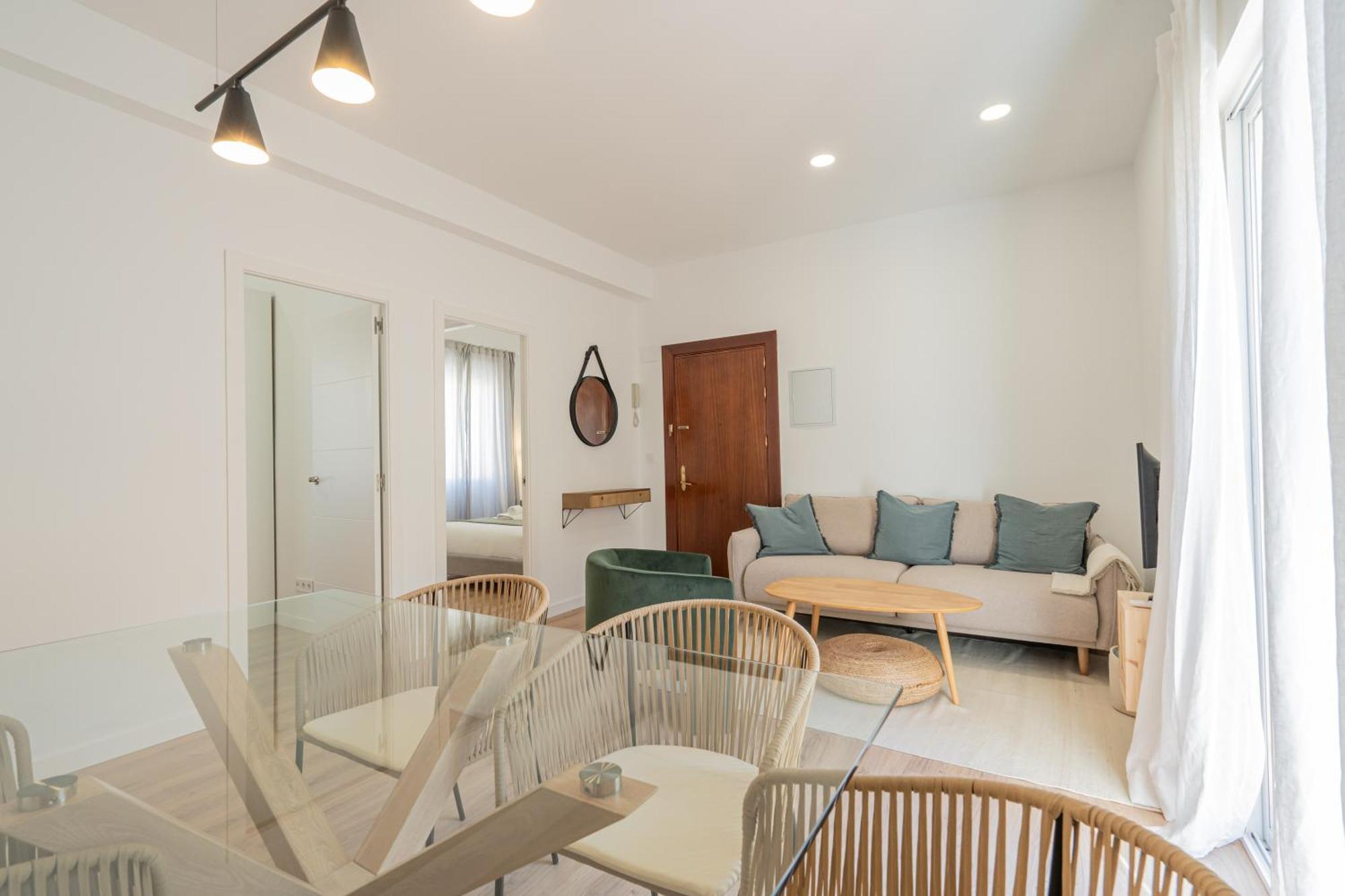 Stay U-Nique Apartments Alferez مالقة المظهر الخارجي الصورة