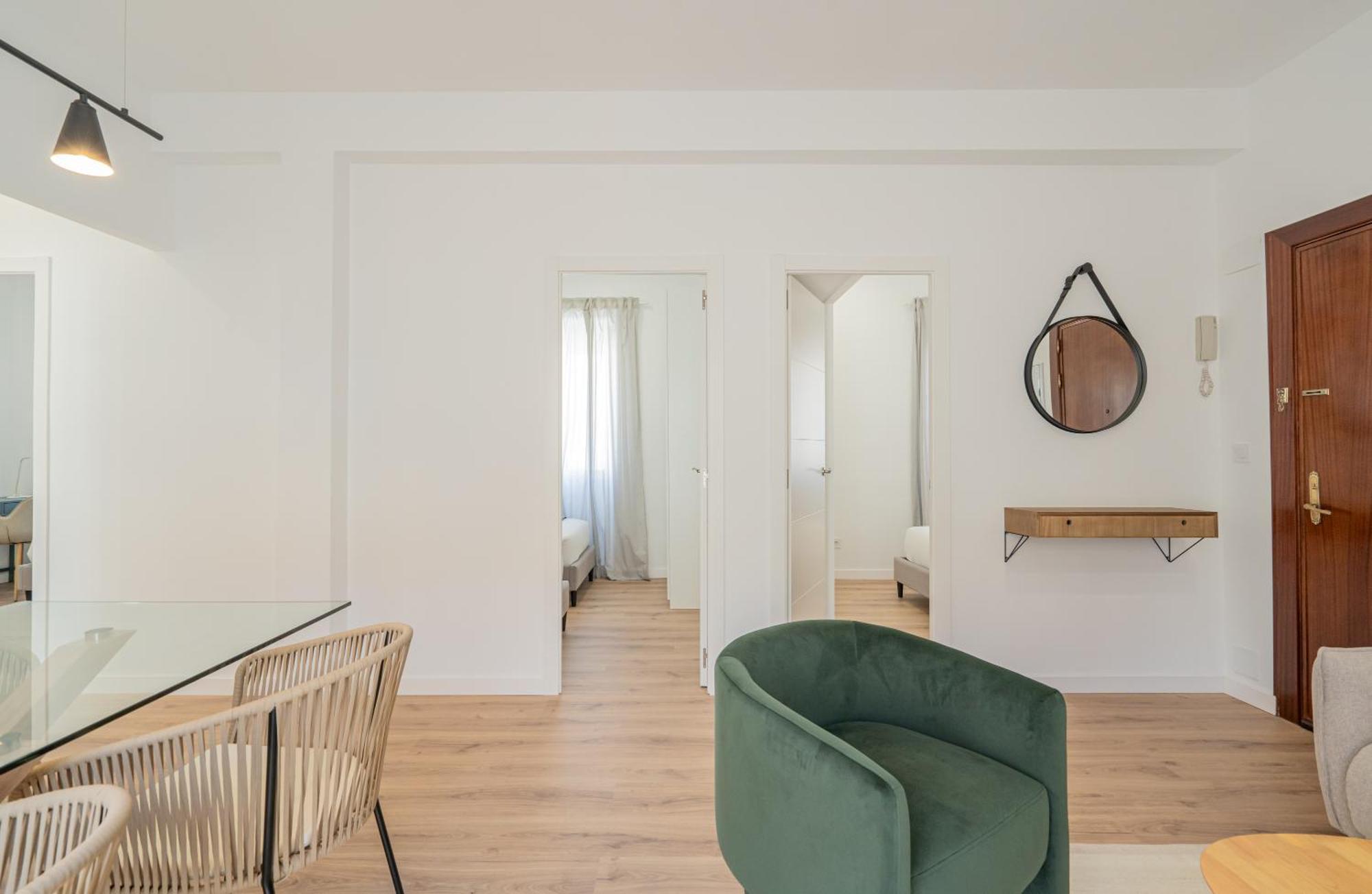 Stay U-Nique Apartments Alferez مالقة المظهر الخارجي الصورة