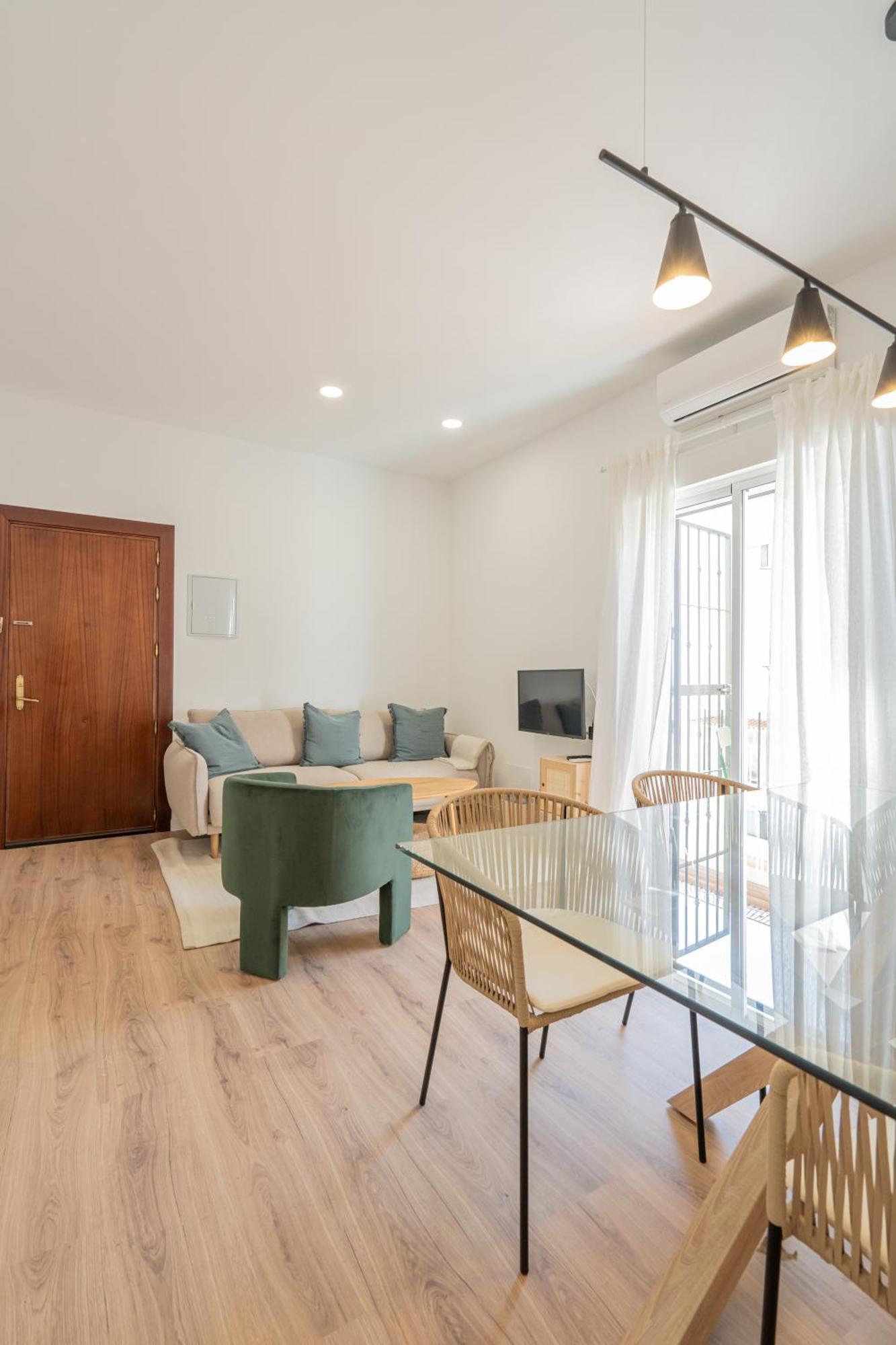 Stay U-Nique Apartments Alferez مالقة المظهر الخارجي الصورة